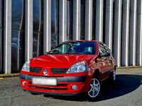 Gebraucht Renault Clio II 58 PS (42 kW) 2004 Rot Kleinwagen
