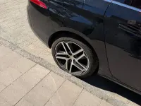 Gebraucht Peugeot 308 Active 120 PS (88 kW) 2017 Schwarz Kombi