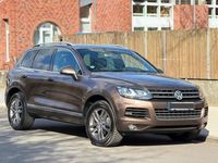 Gebraucht VW Touareg 245 PS (180 kW) 2012 Andere farben SUV