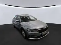 Gebraucht Skoda Superb Scout 4x4 200 PS (147 kW) 2021 Grau Kombi