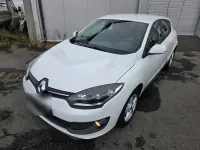 Gebraucht Renault Mégane III Authentique 110 PS (80 kW) 2015 Weiß Limousine
