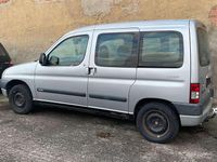 Gebraucht Citroën Berlingo 109 PS (80 kW) 2002 Silber Van / Kleinbus