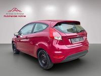 Gebraucht Ford Fiesta 60 PS (44 kW) 2013 Rot Kleinwagen