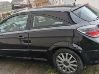 Gebraucht Opel Astra GTC 116 PS (85 kW) 2008 Schwarz Coupé