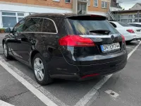 Gebraucht Opel Insignia 131 PS (96 kW) 2011 Schwarz Kombi