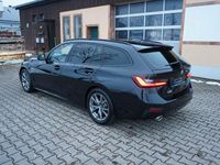 Gebraucht BMW 330e Sport Line 184 PS (135 kW) 2021 Schwarz Limousine