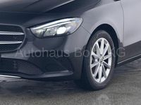 Gebraucht Mercedes B200 Progressive 163 PS (119 kW) 2022 Schwarz Van / Kleinbus