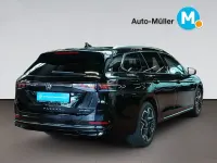Używany VW Passat Elegance 272 KM (200 kW) 2025 Czarny Kombi