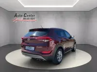 Gebraucht Hyundai Tucson Trend 177 PS (130 kW) 2016 Rot SUV
