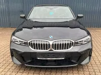Gebraucht BMW 320 M Sport 190 PS (139 kW) 2024 Black sapphiremetallic Limousine