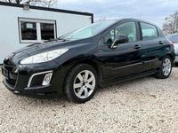Gebraucht Peugeot 308 Active 120 PS (88 kW) 2012 Noir perla nera Kombi