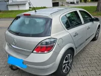 Gebraucht Opel Astra 90 PS (66 kW) 2009 Limousine