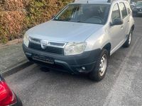 Gebraucht Dacia Duster 107 PS (78 kW) 2010 Silber SUV