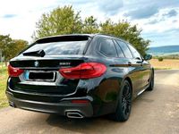 gebraucht BMW 520 i Touring/Pano/M-Sport/Komfortsitze/360°/LED