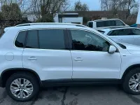 Gebraucht VW Tiguan Life 140 PS (102 kW) 2013 Weiß SUV