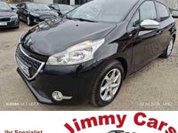 Gebraucht Peugeot 208 Active 82 PS (60 kW) 2015 Schwarz Kleinwagen