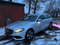 Gebraucht Mercedes E220 Avantgarde 194 PS (142 kW) 2019 Silber Kombi