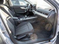 Second-hand Audi A4 Advanced 163 CP (119 kW) 2023 Argintiu Break