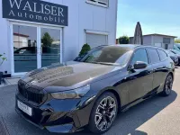 Gebraucht BMW 520 M Sport 197 PS (144 kW) 2025 Schwarz Kombi