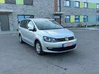 Gebraucht VW Sharan Trendline 140 PS (102 kW) 2014 Silber Van / Kleinbus