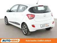 Gebraucht Hyundai i10 Style 87 PS (63 kW) 2015 Weiß Kleinwagen