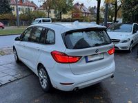 Gebraucht BMW 220 Gran Tourer 190 PS (139 kW) 2017 Alpinweiss 3 Van / Kleinbus