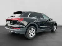 Gebraucht Audi e-tron 300 kW (408 PS) 2022 Schwarz SUV