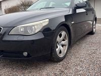 Gebraucht BMW 523 177 PS (130 kW) 2006 Schwarz Limousine