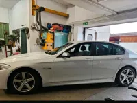 Używany BMW M550 381 KM (280 kW) 2012 Biały Sedan/Limuzyna