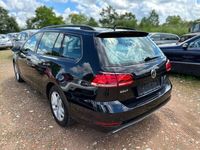 Gebraucht VW Golf VII 116 PS (85 kW) 2019 Schwarz Kombi