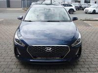 Gebraucht Hyundai i30 110 PS (80 kW) 2017 Blau Limousine