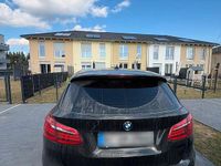 Gebraucht BMW 218 136 PS (100 kW) 2015 Schwarz Kombi