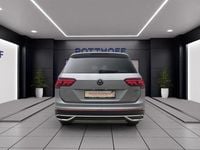 Gebraucht VW Tiguan Allspace Elegance 200 PS (147 kW) 2022 Silber SUV