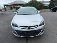Gebraucht Opel Astra Selection 101 PS (74 kW) 2014 Silber Limousine