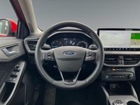 Gebraucht Ford Focus Titanium 116 PS (85 kW) 2023 Rot Limousine