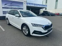 Gebraucht Skoda Octavia Ambition 150 PS (110 kW) 2023 Weiß Kombi