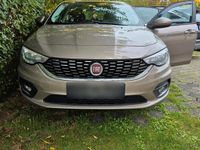 Gebraucht Fiat Tipo 95 PS (69 kW) 2017 Beige Limousine