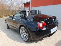 Gebraucht BMW Z4 192 PS (141 kW) 2004 Schwarz Cabrio