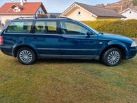 Gebraucht VW Passat 110 PS (80 kW) 2001 Blau Kombi