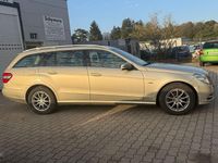 Gebraucht Mercedes E220 170 PS (125 kW) 2012 Beige Kombi
