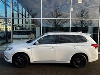 Gebraucht Mitsubishi Outlander P-HEV Plus 224 PS (164 kW) 2020 P) (weiss SUV