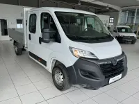 Gebraucht Opel Movano 140 PS (102 kW) 2023 Casabl/arctic/eisweiss/kaolin Van