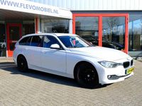 Gebraucht BMW 316 Executive 116 PS (85 kW) 2015 Weiß Kombi