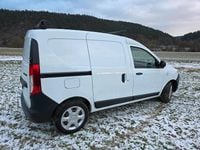 Gebraucht Dacia Dokker 115 PS (84 kW) 2018 Weiß Van / Kleinbus