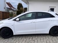 gebraucht Hyundai i30 YES! TEMPOMAT~KLIMA~PDC~76700KM