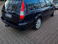 Gebraucht Ford Mondeo 125 PS (91 kW) 2001 Blau Kombi