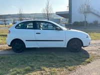Gebraucht Seat Ibiza 64 PS (47 kW) 2002 Weiß Kleinwagen