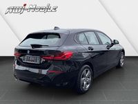 Gebraucht BMW 118 Advantage 136 PS (100 kW) 2024 Schwarz ii Kleinwagen
