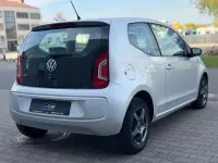 Usado VW up! Cup 75 HP (55 kW) 2013 Prateado Citadino