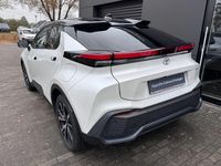 Gebraucht Toyota C-HR Team 140 PS (102 kW) 2024 Platinum white pearl SUV